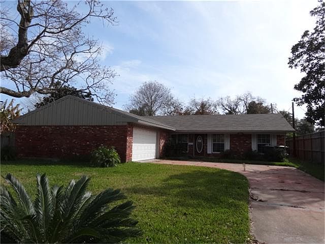 1st image of 2841 Dominique Dr