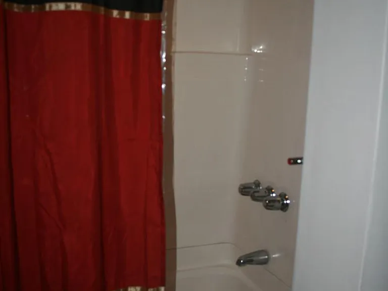 2240 Grand Ave #B — Photo 4