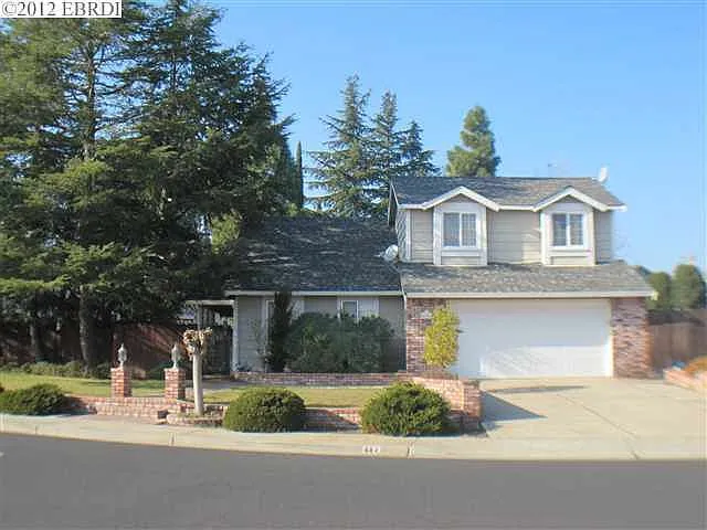 444 Clearwood Dr photo 1