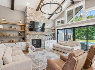 5470 Maple Glen Dr, Galena, OH 43021