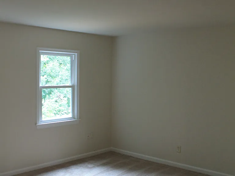 29 Bentley Ct — Photo 5