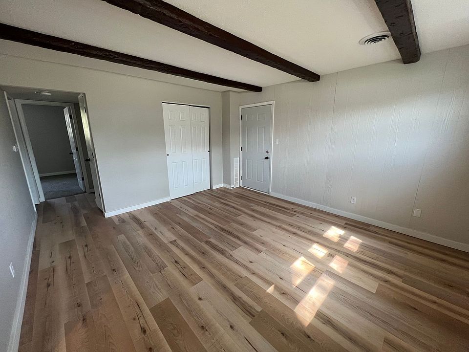 1st image of 3374 Heatherton Dr APT 2
