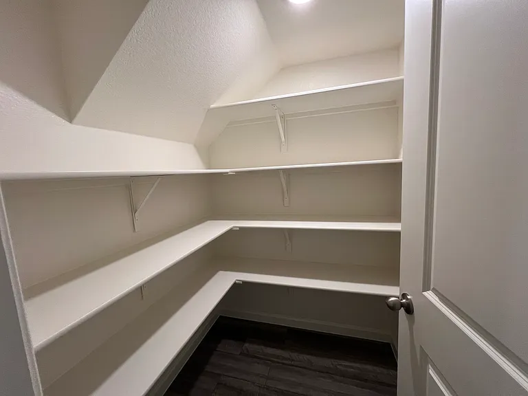 1325 Lake Alpine Trl — Photo 9
