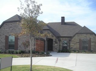 3120 Preston Club Dr, Sherman, TX 75092