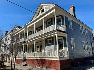 909 Abercorn St, Savannah, GA 31401