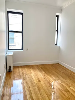 Rented by New York Residence | media 20