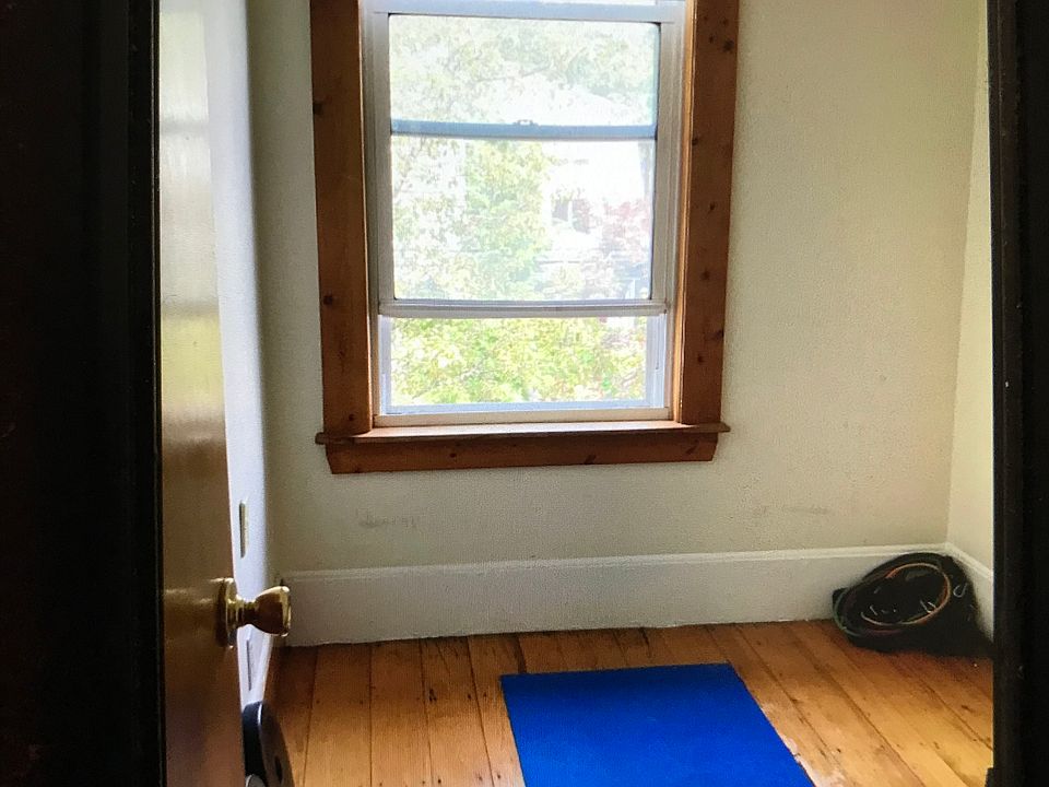 2nd image of 277 Harvard St APT 5