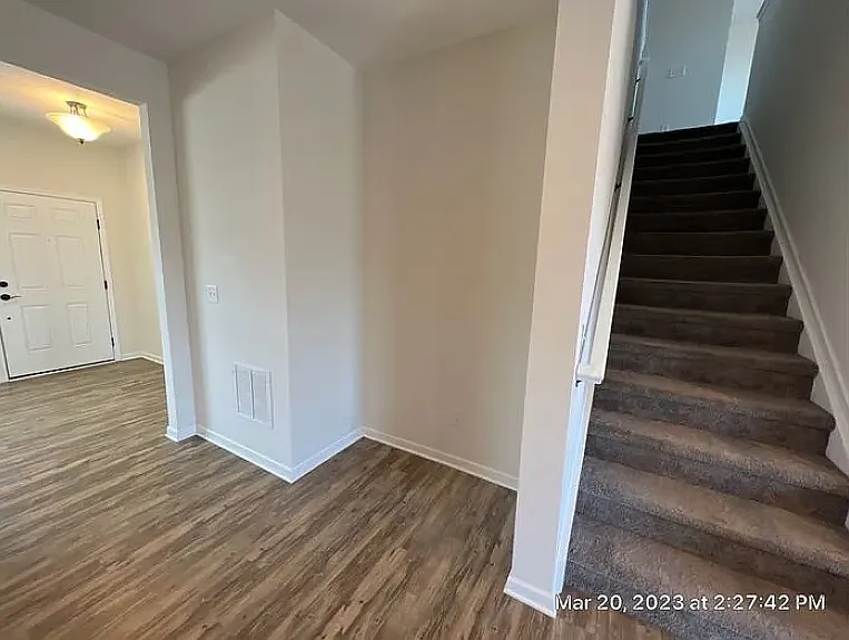 413 Fox Dr — Photo 22