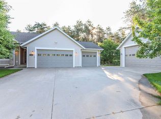 5550 Claret Ct, Stevens Point, WI 54482