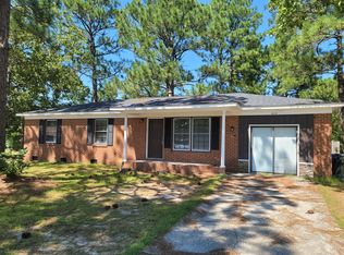 404 Platinum St, Fayetteville, NC 28311