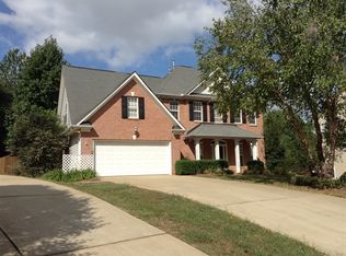 8113 Marett Ct, Charlotte, NC 28269