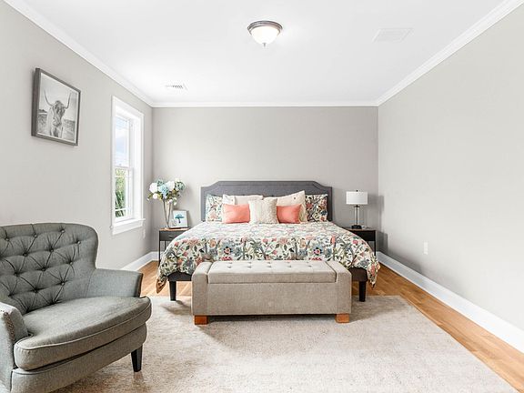 Main Suite Bed Area