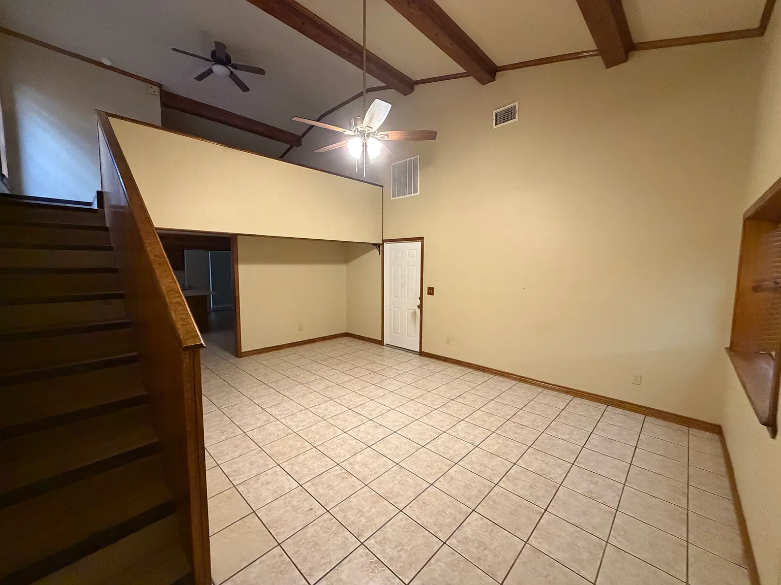 2 bed, 1165 sqft, $1,500 — Photo 3