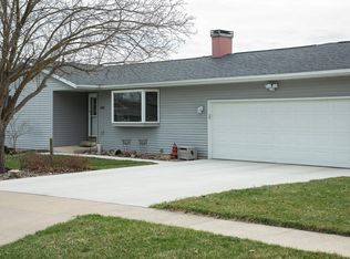1101 9th St NW, Waverly, IA 50677