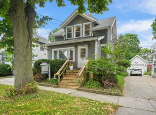 182 Dixon St, Madison, WI 53704