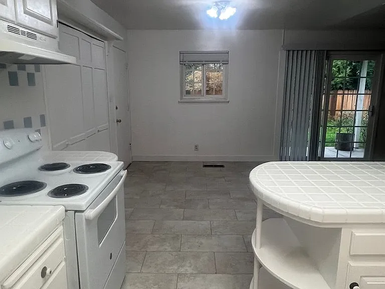 3342 El Capitan Ct — Photo 19