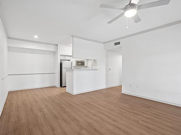 2nd image of 901 S Kobayashi Rd #1633