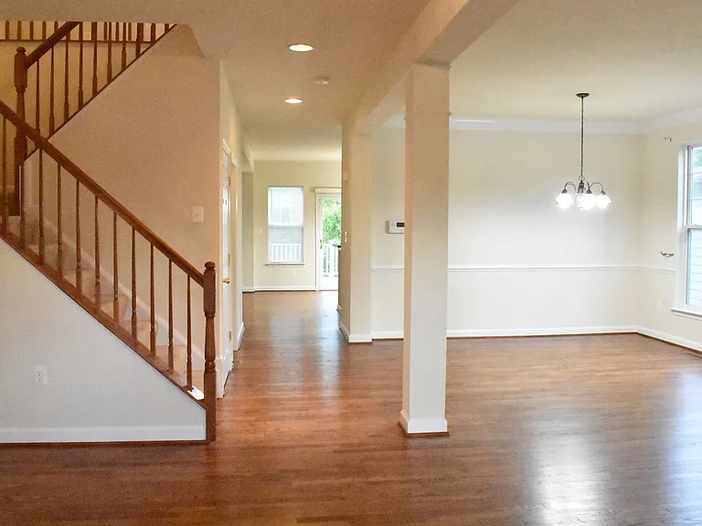 1310 Walker Dr — Photo 11