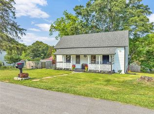 316 W Blue Ridge St, Pendleton, SC 29670