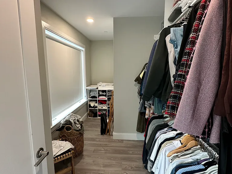 200-204 Old Colony Ave #401 — Photo 8