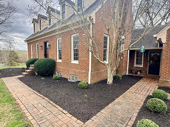 3rd image of 7919 Mount Sterling Rd