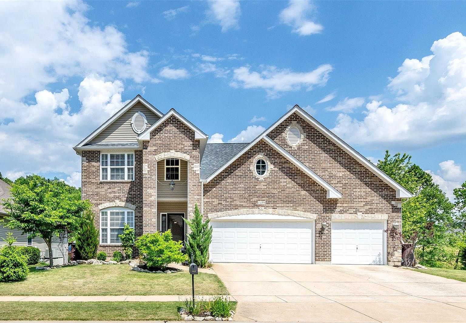 1459 Heritage Valley Dr, High Ridge, MO 63049 Zillow
