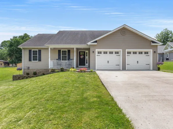 2002 Meadow Glen Rd, Flatwoods, KY 41139
