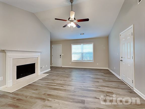 3rd image of 126 Millwheel Dr