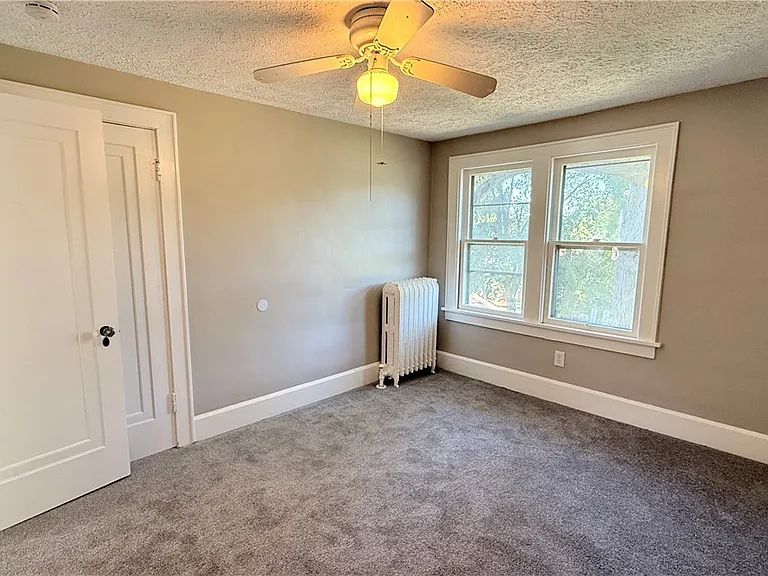 721 Polk Ave — Photo 15