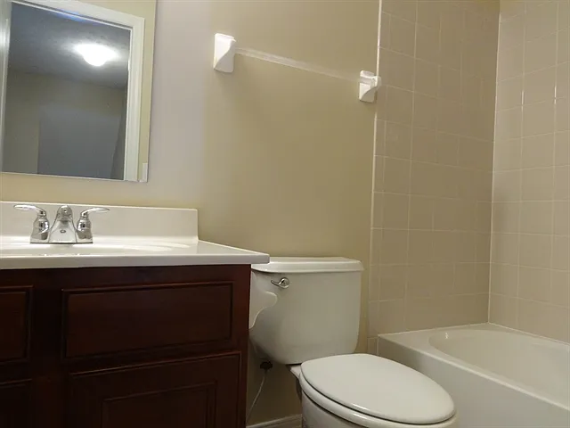 11618 Bridgewater Dr NW — Photo 7