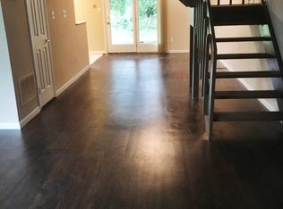 2124 Rhododendron Ct, Mays Landing, NJ 08330