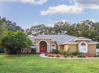 2103 Colewood Ln, Dover, FL 33527