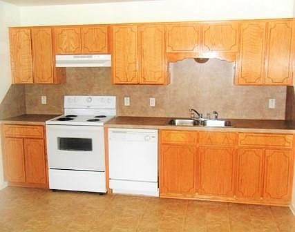 2nd image of 4203 Primrose Dr Unit B