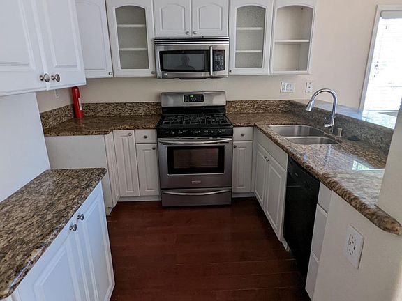 4th image of 994 La Costa Dr Unit N204