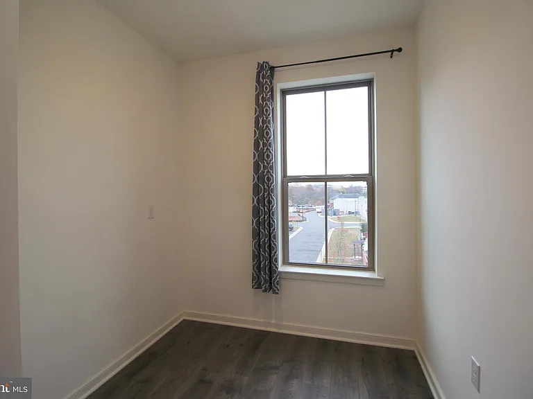 45942 Raven Ter — Photo 18