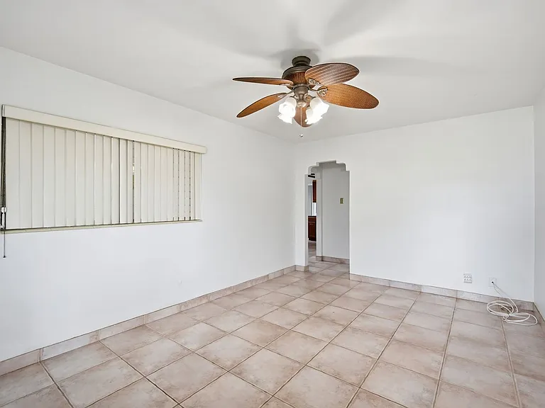 3106 W Braddock St — Photo 4