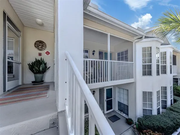 406 Laurel Lake Dr Unit 204, Venice, FL 34292