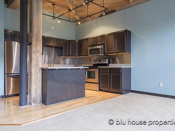 5th image of 940 Monroe Ave NW Unit 454