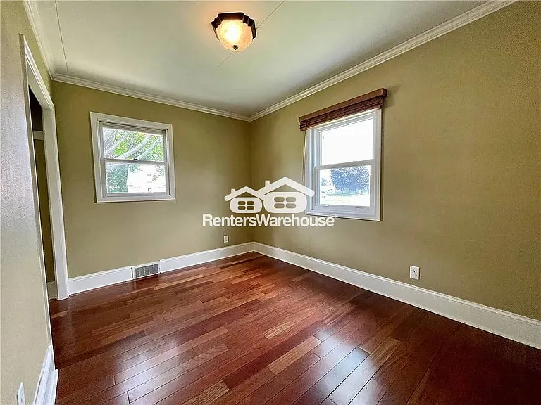 5810 Francis Ave — Photo 19