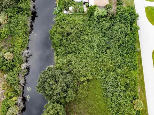 6441 Roberta Dr #43, Englewood, FL 34224