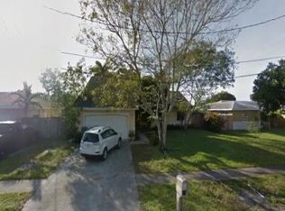 4001 SW 56th Ter, Davie, FL 33314