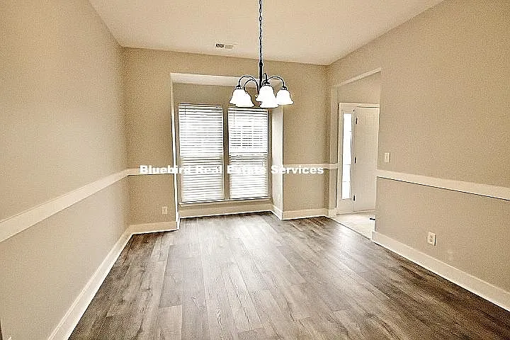 12702 Amberway Ct — Photo 4