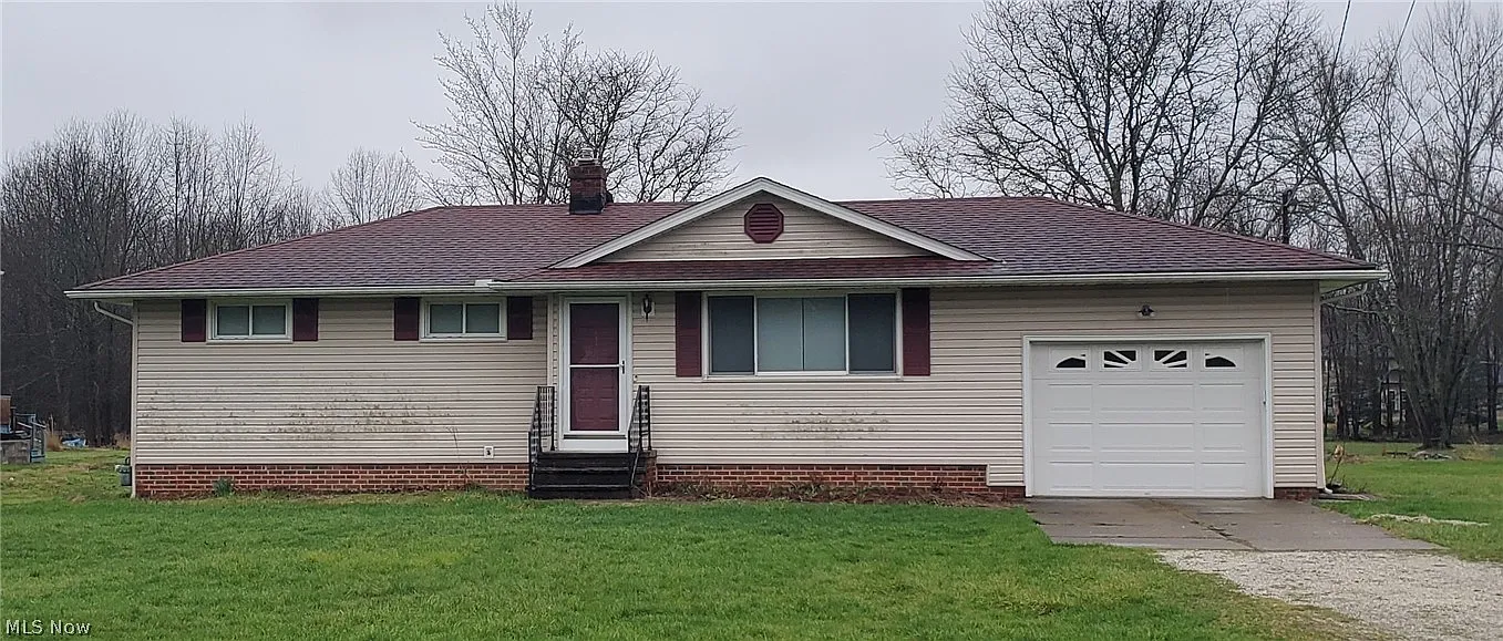 10755 Albion Rd photo 1