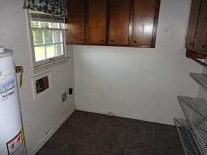 3rd image of 1025 52nd St E