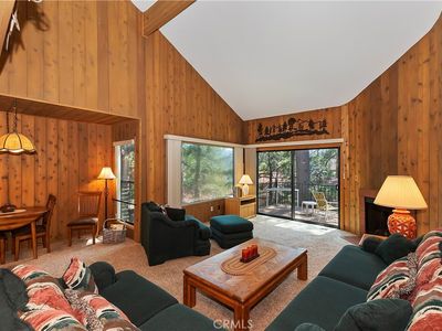 27721 Peninsula Dr #206, Lake Arrowhead, CA, 92352