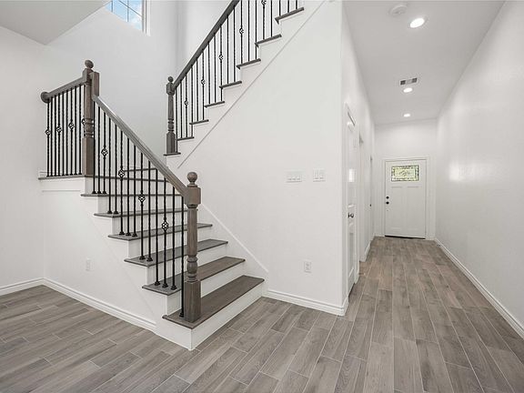 3rd image of 4406 Sterling St Unit B