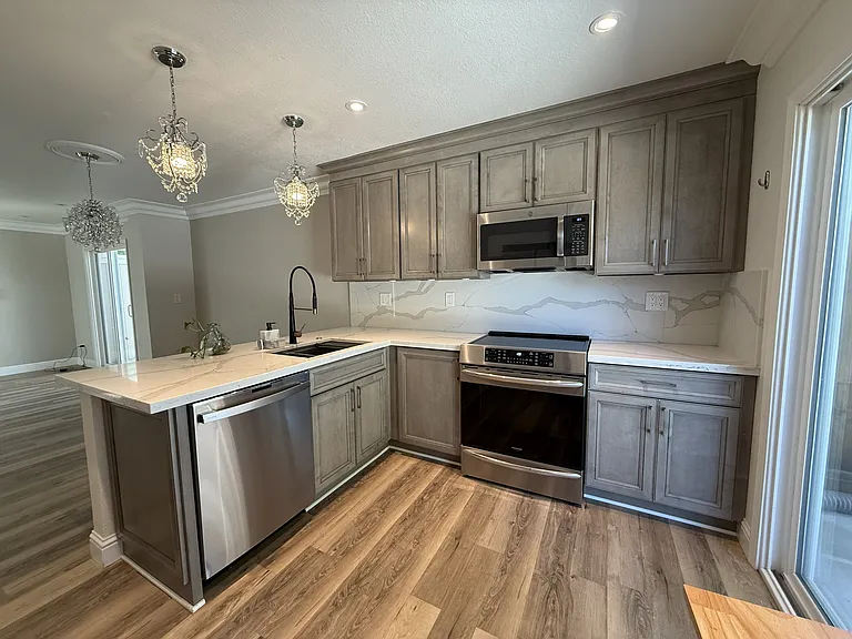 328 Flaming Oak Dr — Photo 6