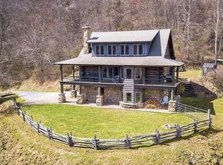 444 Majestic Trl, Clyde, NC 28721