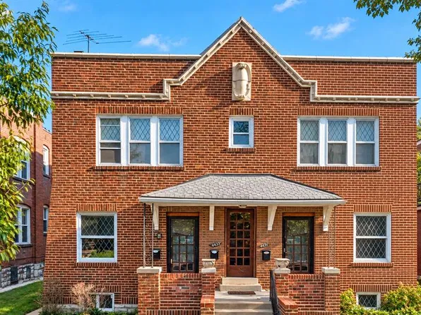 4453 Russell Blvd, Saint Louis, MO 63110