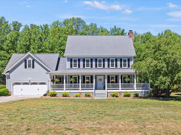 2501 Mary Marvin Trl, Fuquay Varina, NC 27526